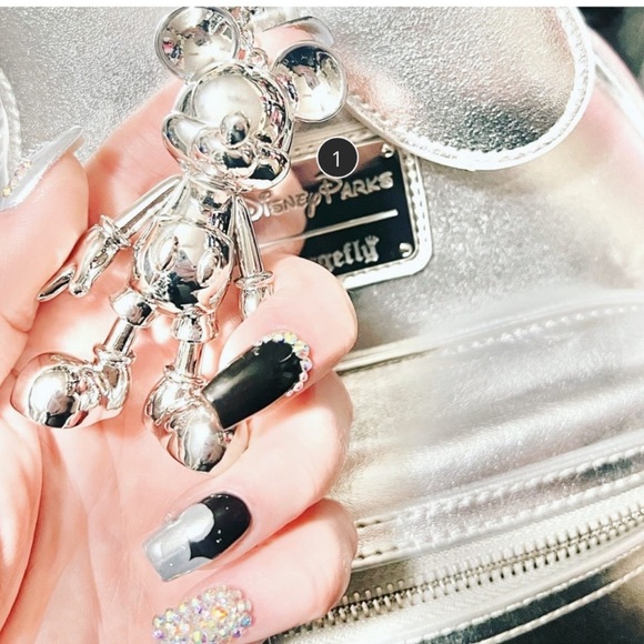 NWT Collector’s Mickey Mouse bag charm by BaubleBar in sweet yellow - Picture 16 of 16